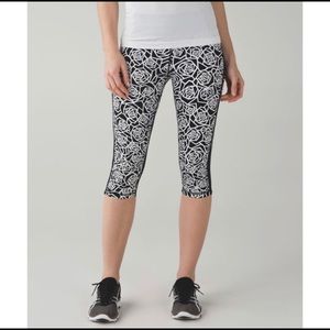 Like New LuluLemon Real Quick Crop Rose Print